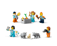LEGO City 60471 Ciężarówka z laboratorium arktycznej odkrywczyni - 1331646 - zdjęcie 4